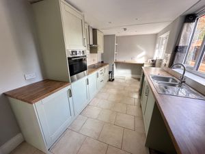 Kitchen- click for photo gallery